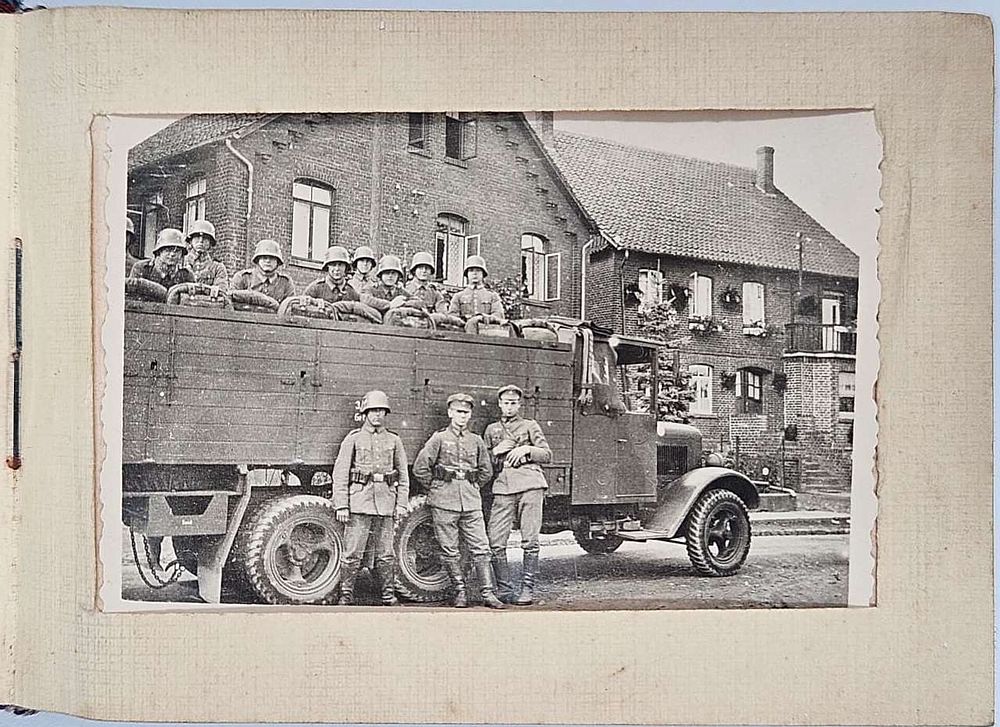 Photo album from the training of the future elite of the German Reich in Bavaria – 1940. Photo 