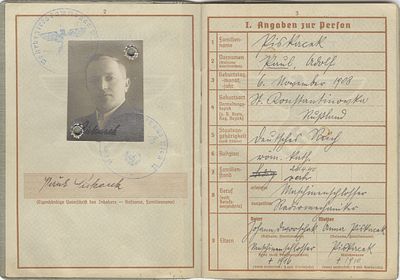 Military service booklet of an Austrian soldier in the Third Reich. 1940–1943. Wehrpa&szlig; – 