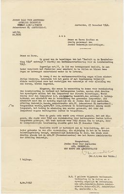 Administrative letter issued by the Jewish Council of Amsterdam under Nazi occupation 