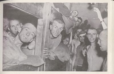 Postcard folder - Mauthausen Concentration Camp, Paris 1945. MAUTHAUSEN – Plus jamais &ccedil;a! – 