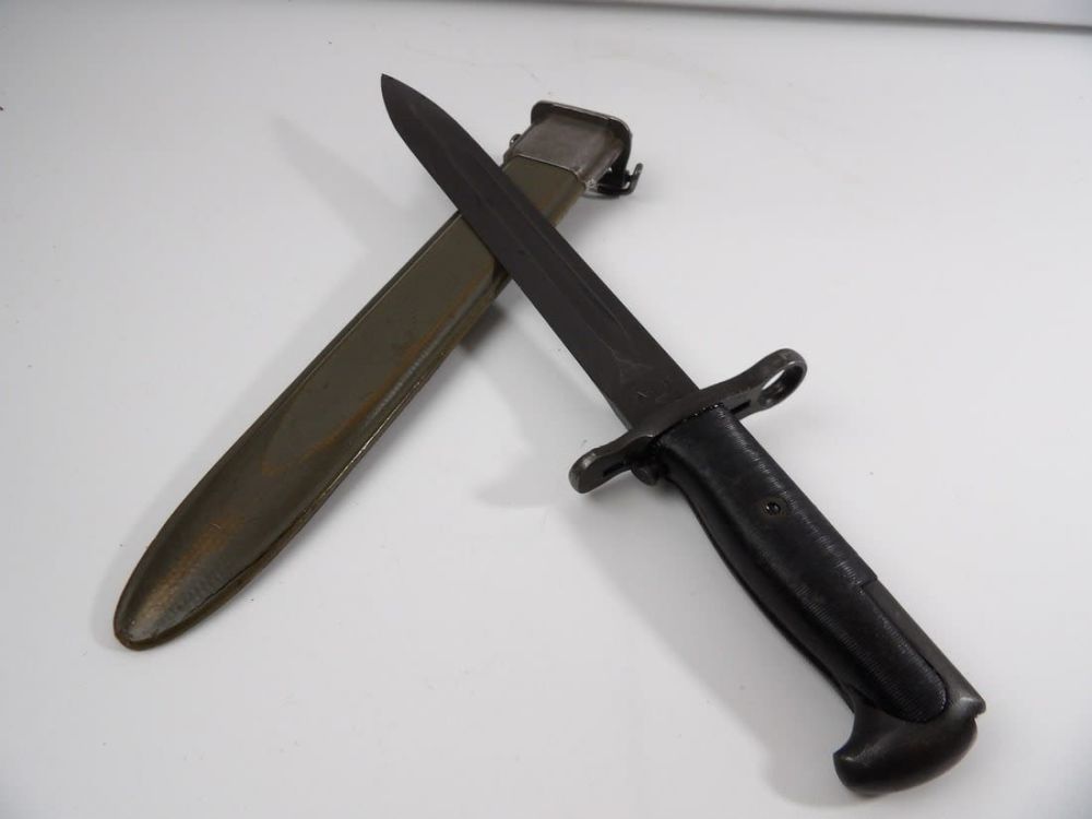 Lot 20: WW2 WWII American Fork and Hoe Cut Down M1 Garand Bayonet