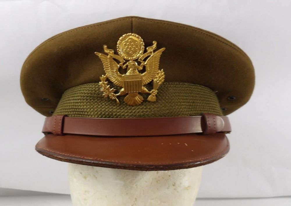 Lot 36: Named WW2 WWII Officers Visor. Judge Advocates Generals Office