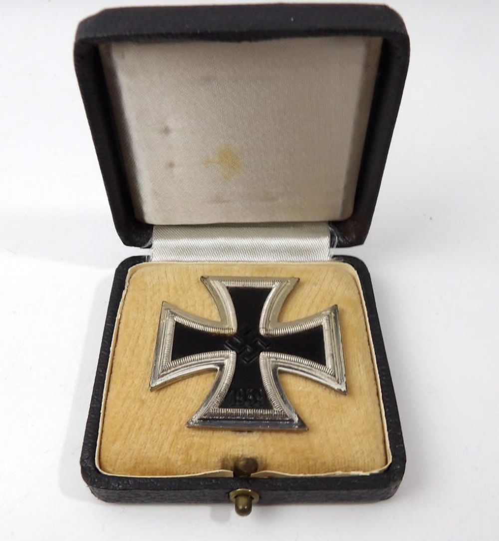 Lot 136: WW2 WWII German Iron Cross In Orginal Case