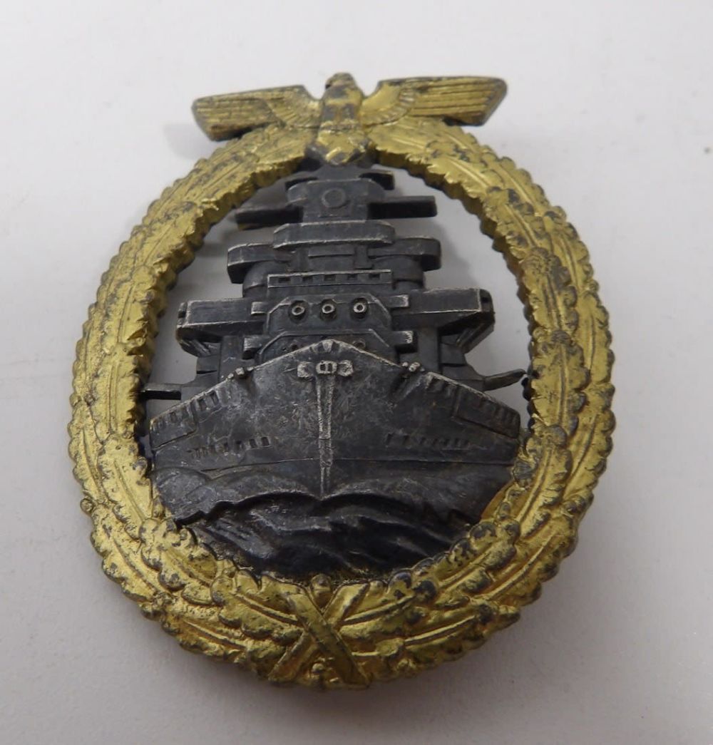 Lot 153: Kreigsmarine High Seas Fleer Badge