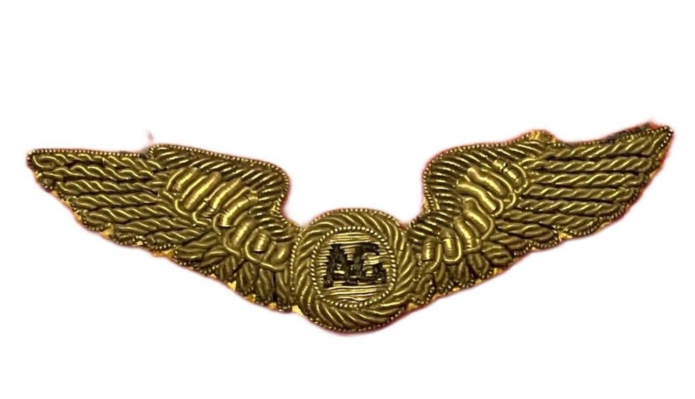 Lot 231: Rare Theater-Made AAF 3in. Bullion Air Gunner's wings