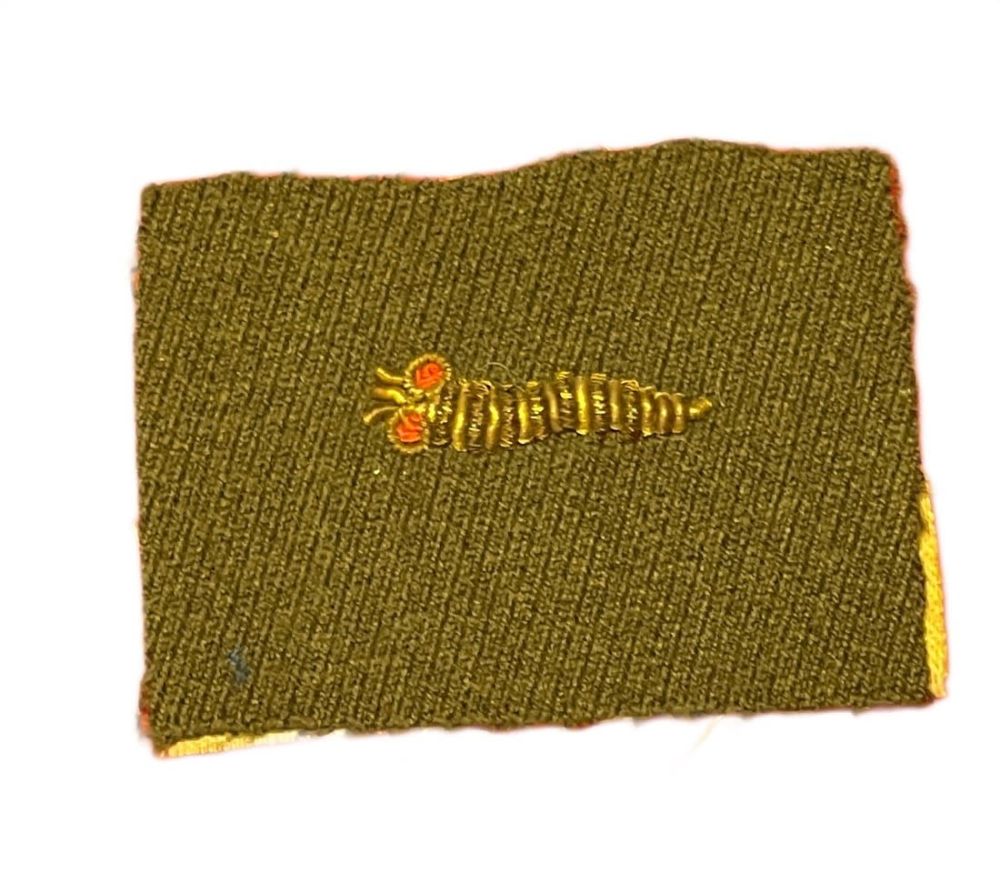 Lot 236: WWII AAF Caterpillar Badge in Bullion