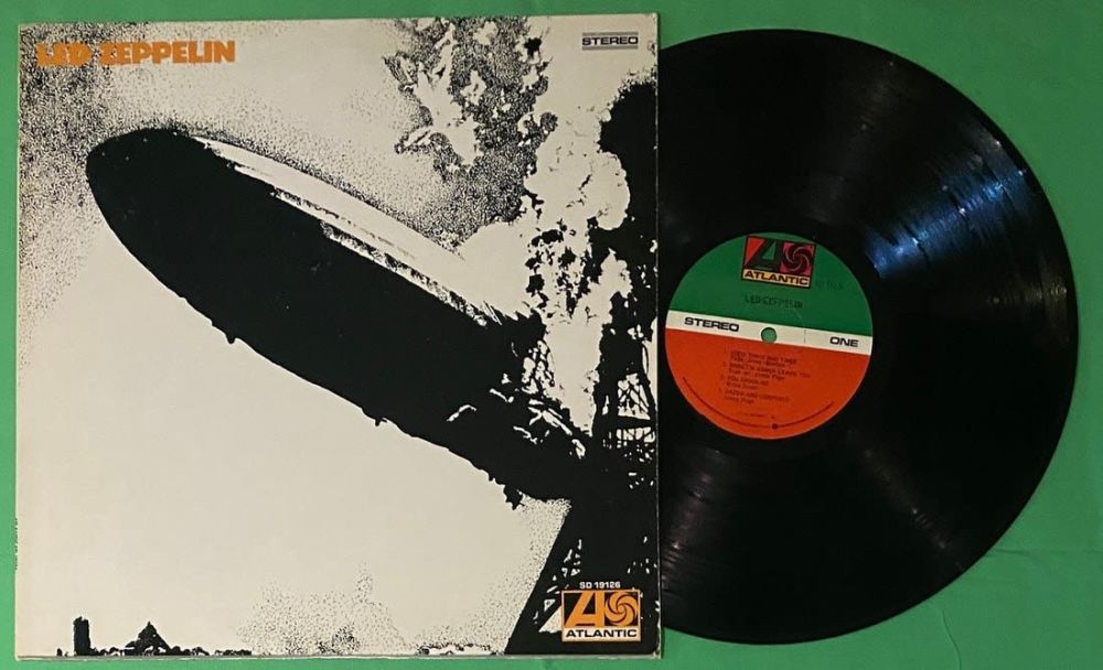 Lot 252: Led Zepplin - 1st Press