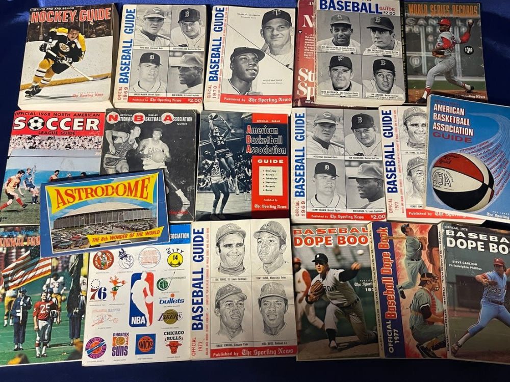 Lot 288: Mixed lot of Sports Yearbooks, Programs and Guides