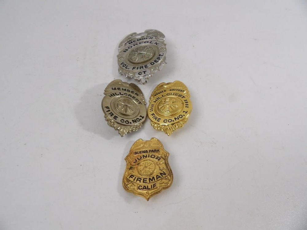 Lot 385: Original lot of Firefighter Badges