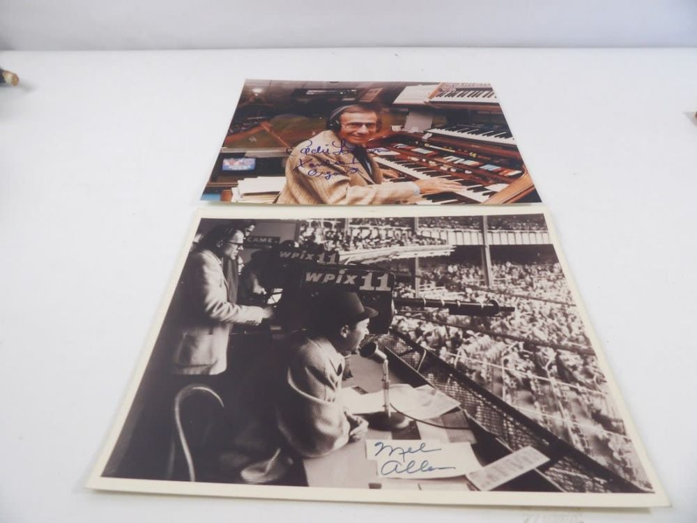 Lot 393: Legends of New York Yankees. Autograph Photo Lot