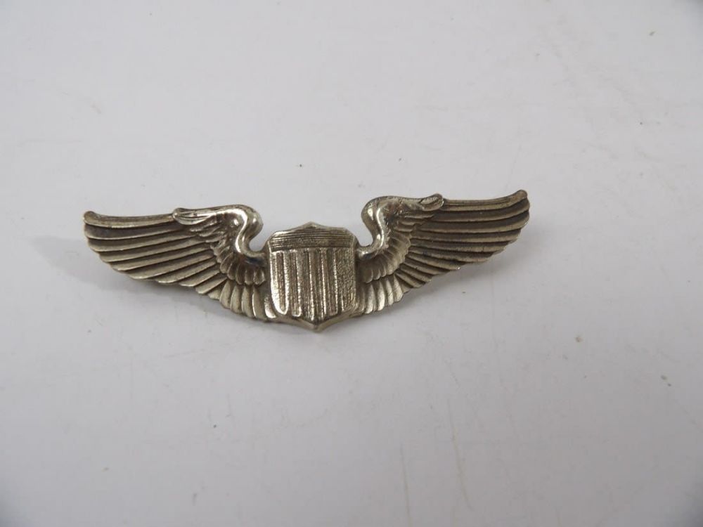 Lot 413: WW2 WWII Amcraft Sterling Pinback Full Size Pilot Wing