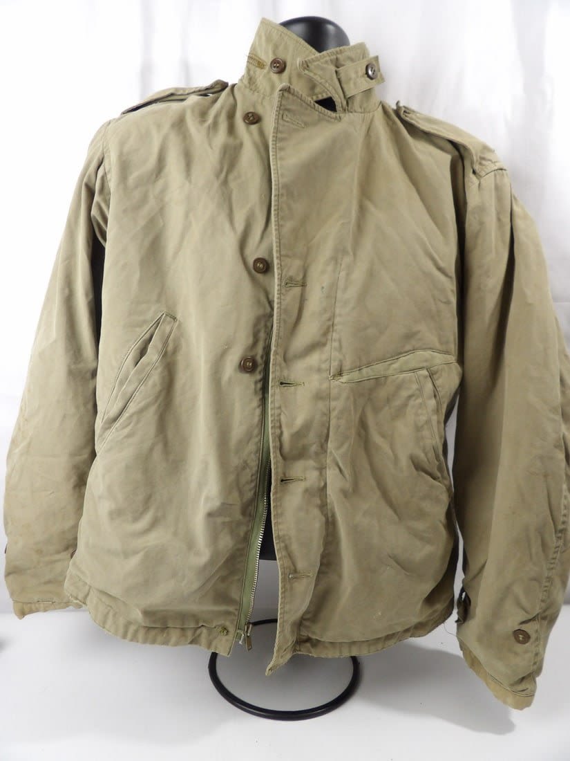 Lot 449: WW2 WWII M1941 M41 Combat Field Jacket.