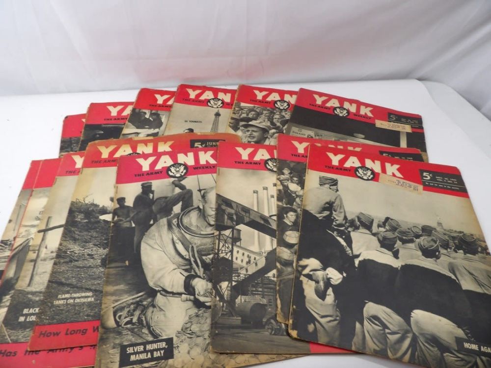 Lot 464: Lot of WW2 WWII Us Army Yanke Magazines