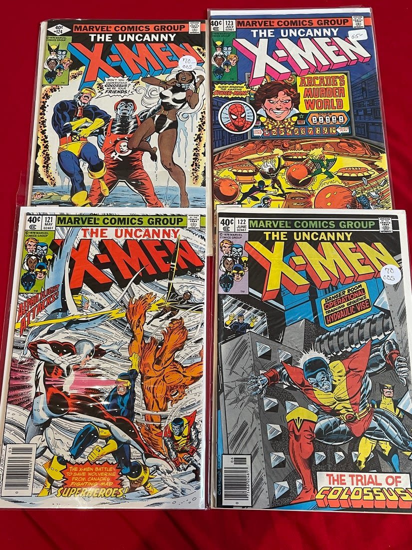 Lot 610: Marvel X-Men 121-124 High Grade Comic Book Lot