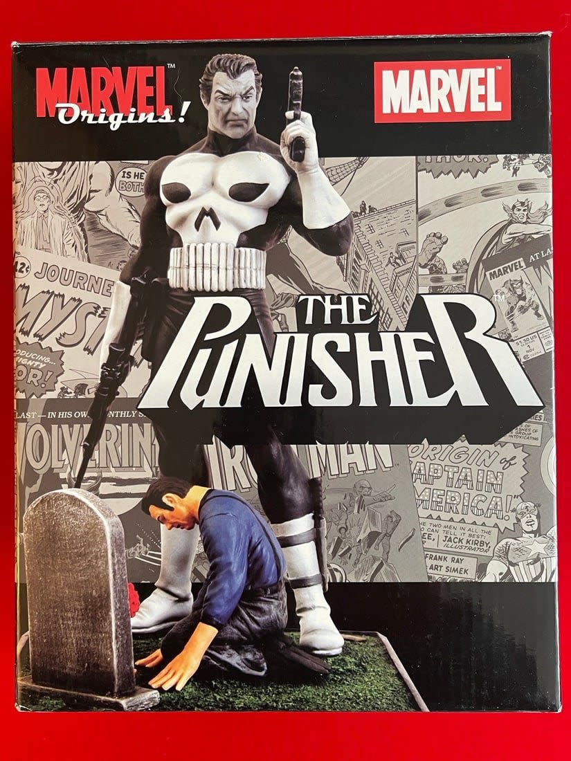 Lot 642: Marvel Original The Punisher Statue Diamond Edition Limited
