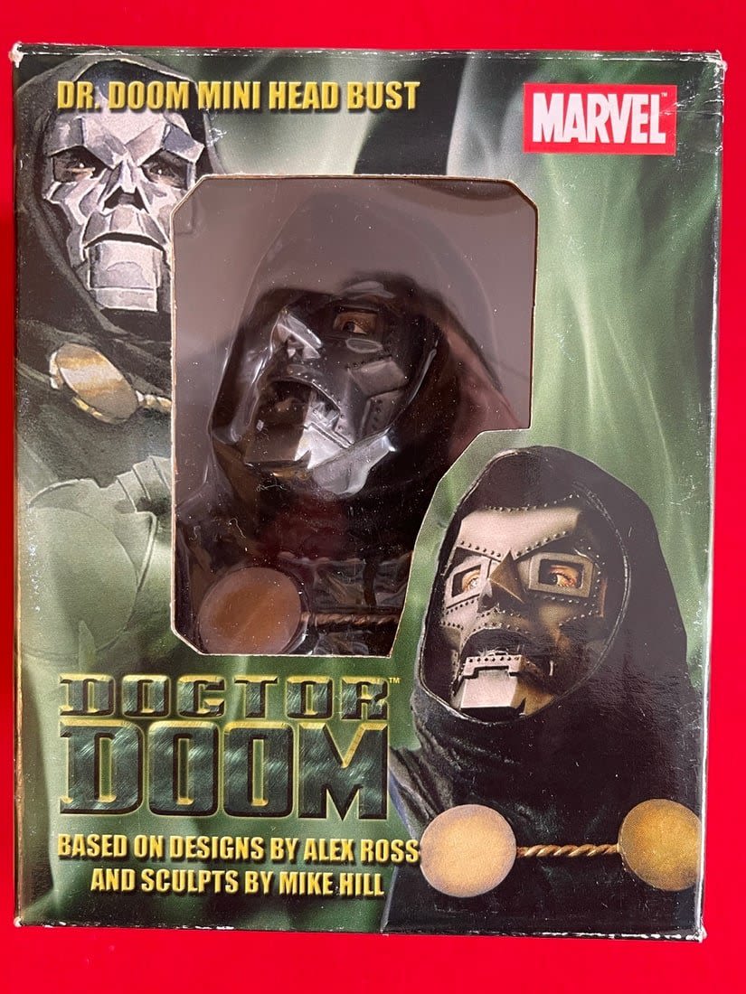 Lot 651: Marvel Dr. Doom Mini-Bust