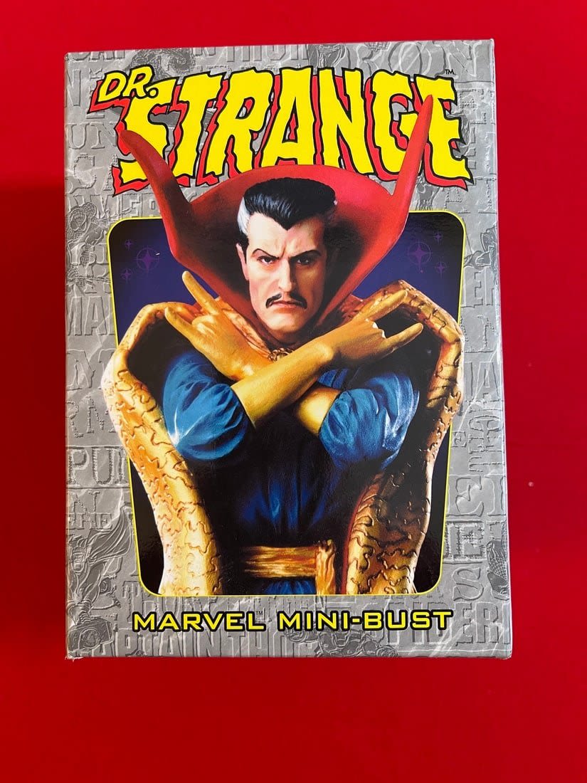 Lot 674: Marvel Mini-Bust Dr. Strange NIB Limited Edition