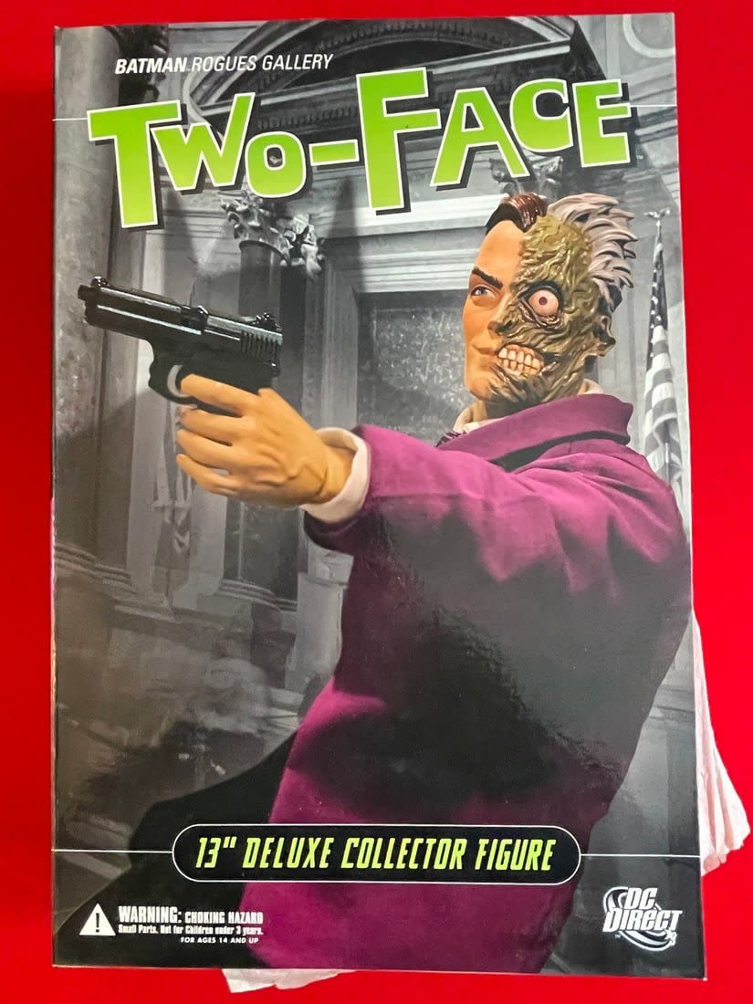Lot 683: Batman Rogues Gallery 13in Two Face Collector Figure NIB