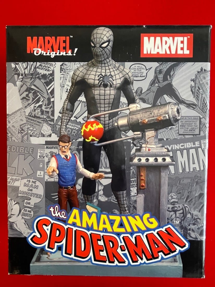 Lot 688: Marvel Originals the Amazing Spider-Man Statue Mini-Bus LE NIB