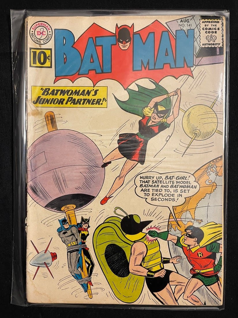 Lot 729: DC Batman 141 Comic Book Bat-Girl