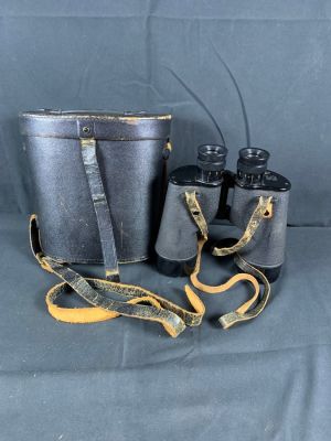 WW2 WWII Us Navy Bausch & Lomb Mark 2 Mod 2 ship binoculars. Please note straps on case present 