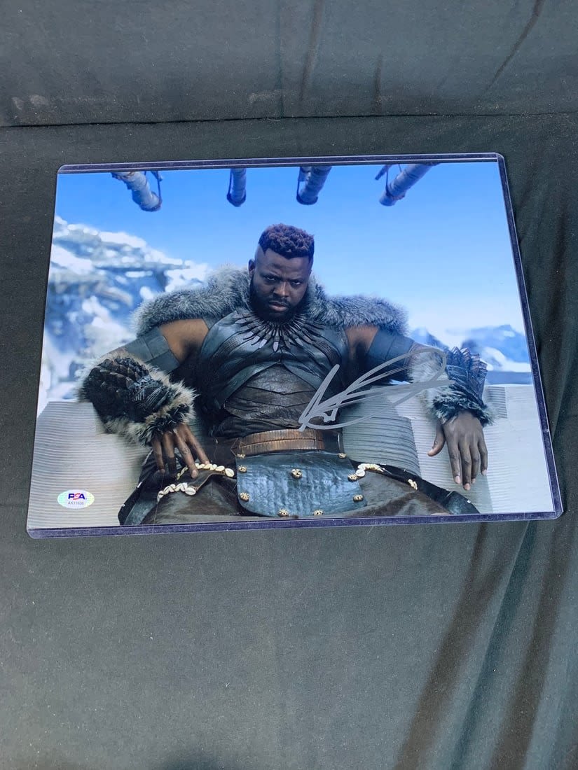 Lot 90: Winston Duke, Mbaku The Black panther Autographed Photo