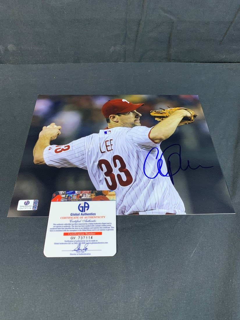 Lot 125: Cliff Lee Philadelphia Phillies Autographed Photo