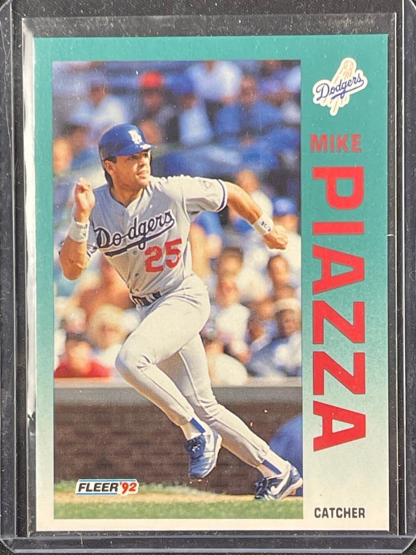 Lot 103: 1992 Fleer Update Mike Piazza card
