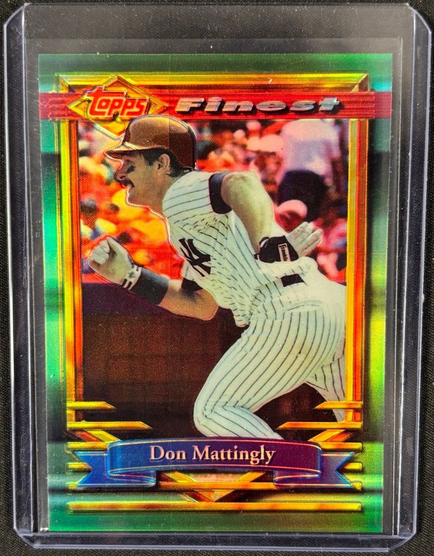 Lot 110: 1994 Topps Finest Don Mattingly Refractor