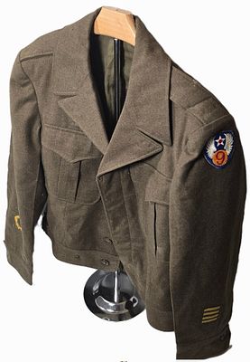 WWII Ike Jacket 9th AAF *no brass* Named inside w/ Officers number. WWII Ike Jacket 9th AAF no 