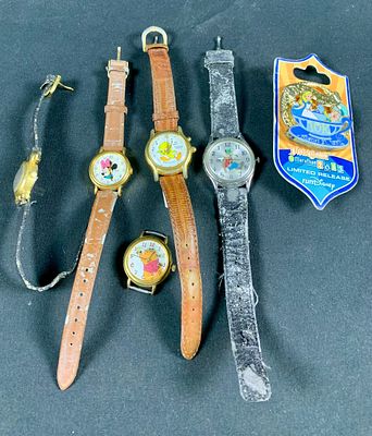 Mixed lot of disney characters watches. Not tested. sold as is. lot of 5