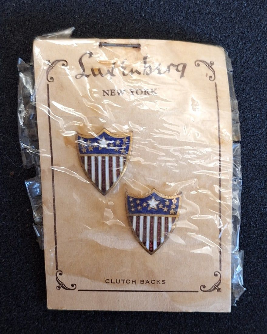 Lot 14: WWII Luxenberg made Gerneral Aide Pair on Original Sales Card