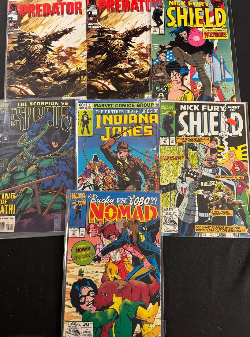 Lot 32: 8 American Comic Books, Marvel-s Nomad-1992 Series-and Dark Horse-s Predator -1