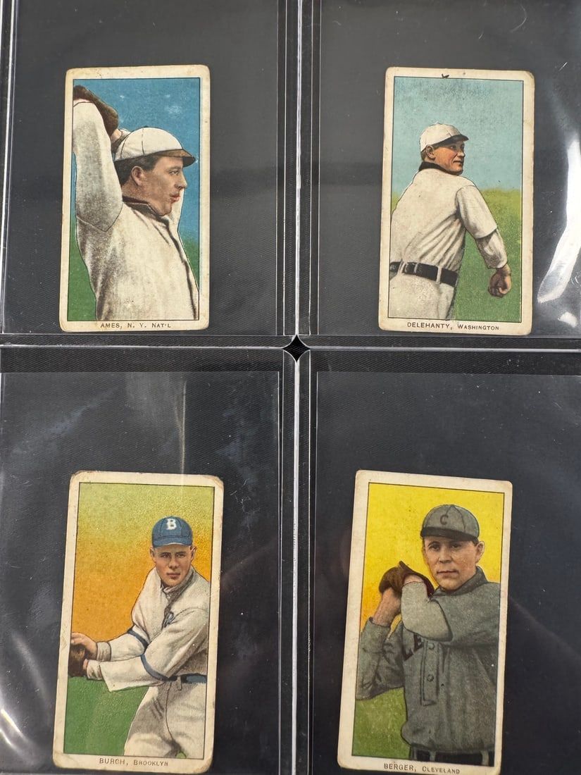 Lot 137: A Group of T206 White Border Baseball Cards