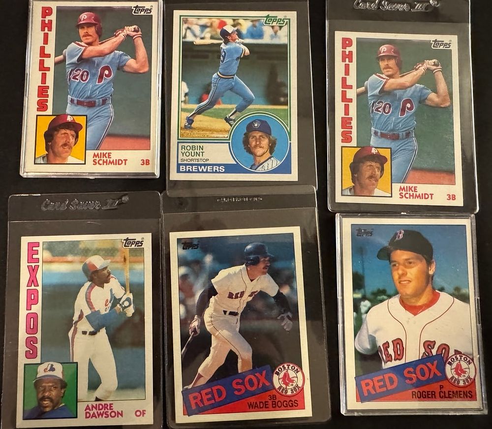 Lot 424: Wade Boggs and Roger Clemens Rookie Cards