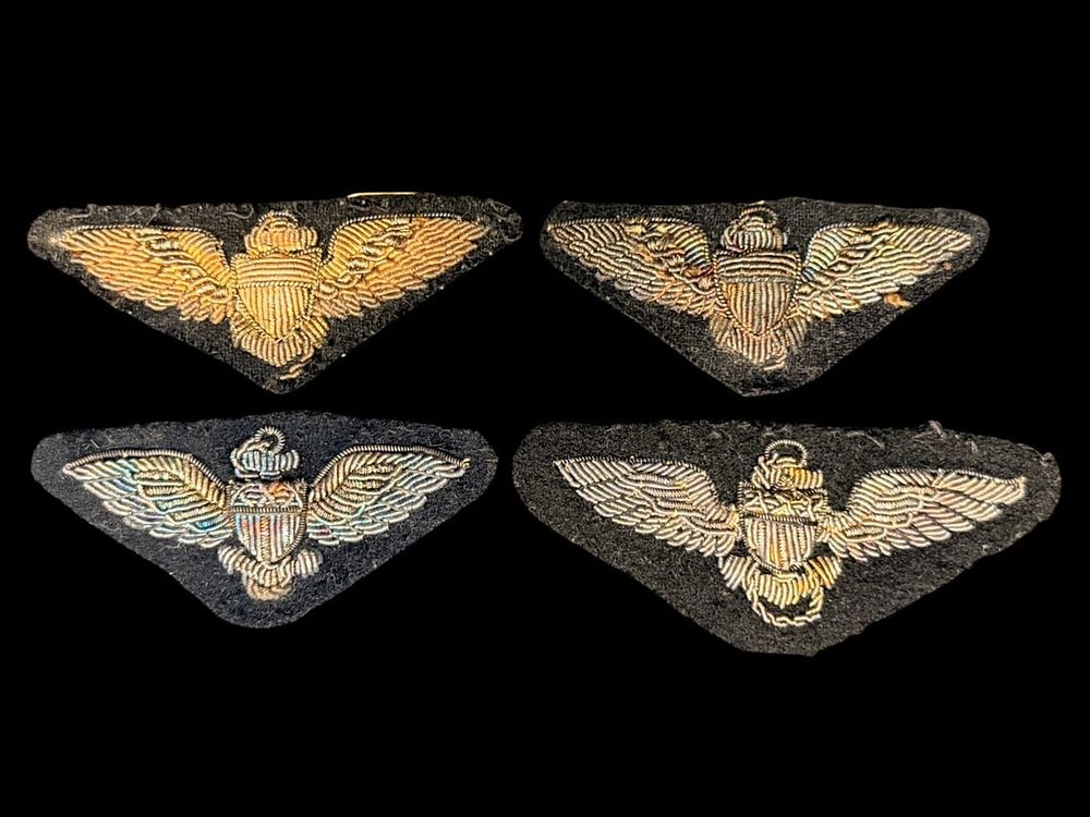 Lot 13: WWII USN - USMC Naval Aviator Wings Collection