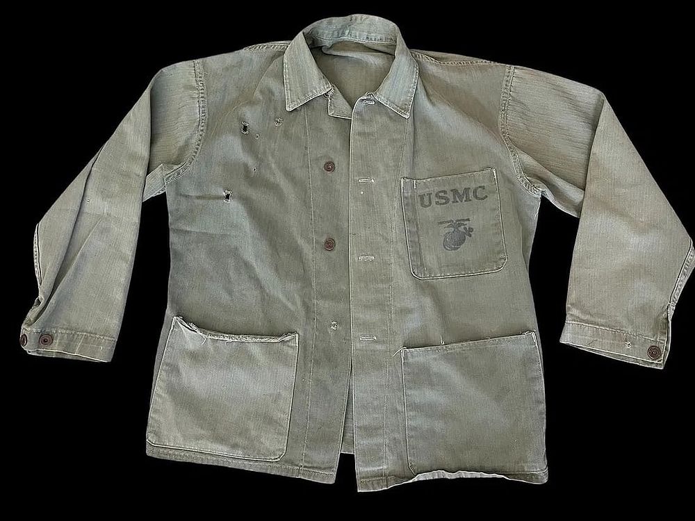 Lot 355: WWII USMC P41 HBT Utility Shirt