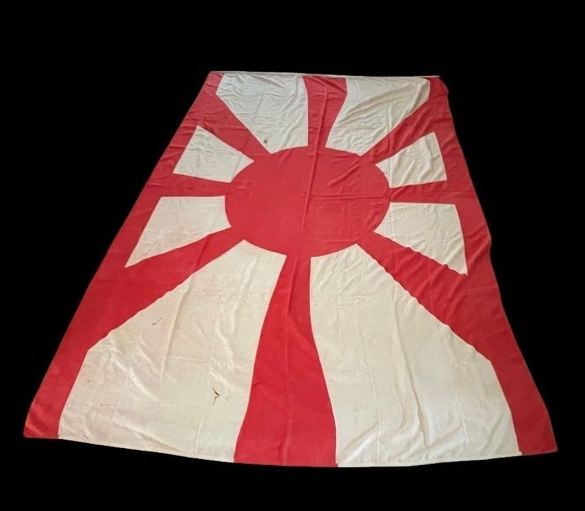 Lot 374: WW2 Japanese Rear Admirals Flag - Large Capital Ship Type - Original
