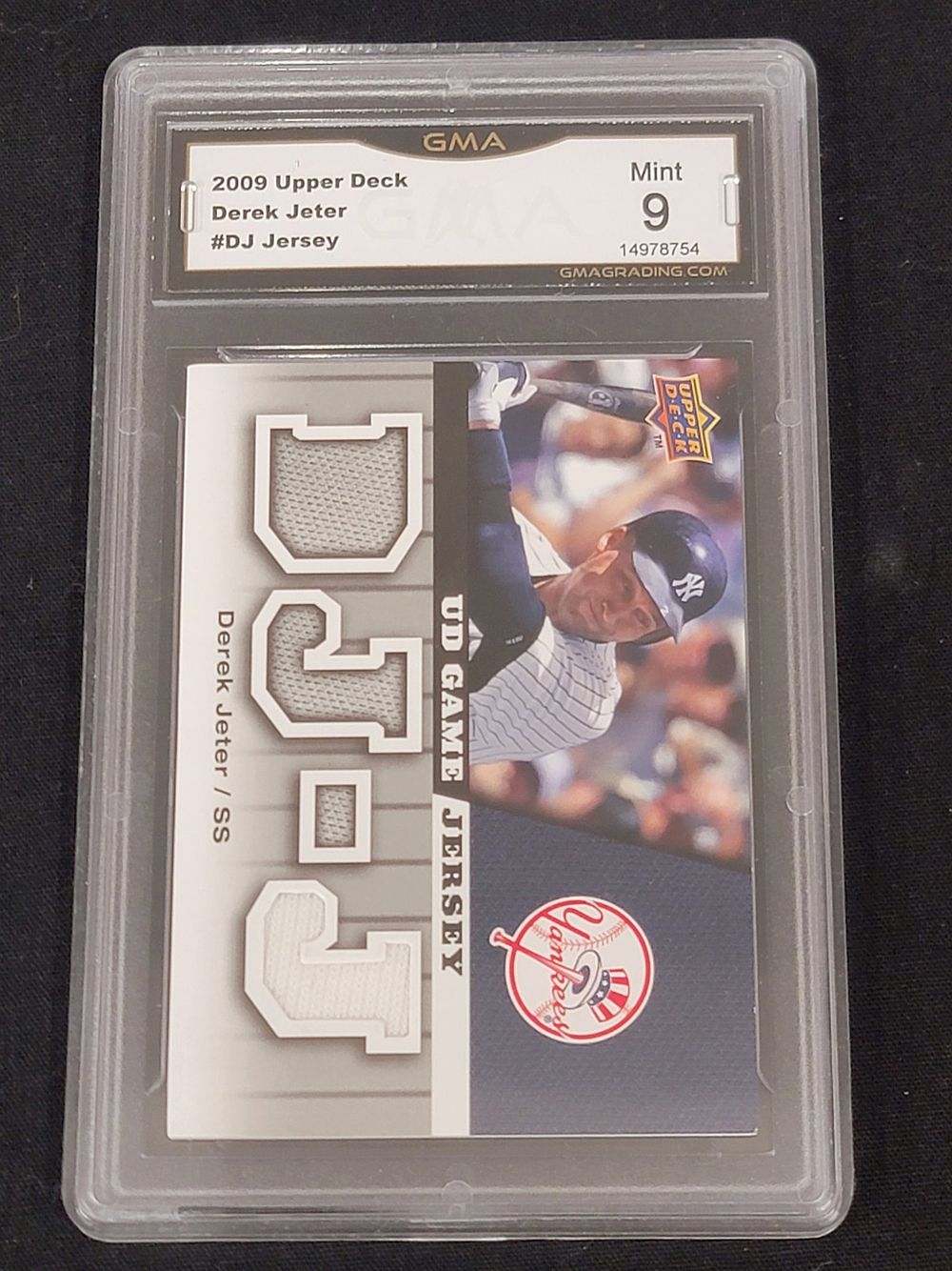 Lot 398: 2009 Upper Deck UD Game Jersey Derek Jeter Card GJ-DJ GMA 9 Mint