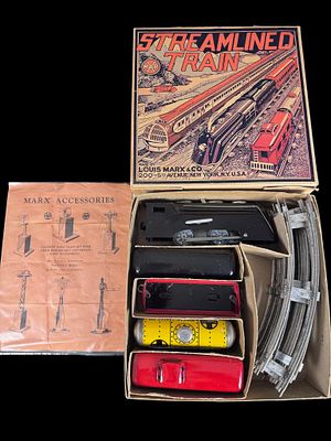 Marx Streamlined Train Commodore Vanderbilt Mechanical O Gauge Set in Original Box. A Louis Marx 