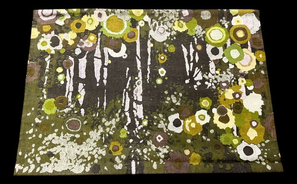 Lot 307: Mid-Century Floral Linen Wall Hanging