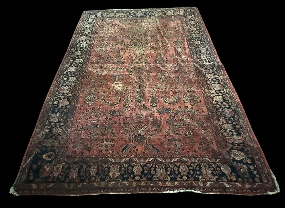 Lot 313: Vintage Oriental Style Carpet