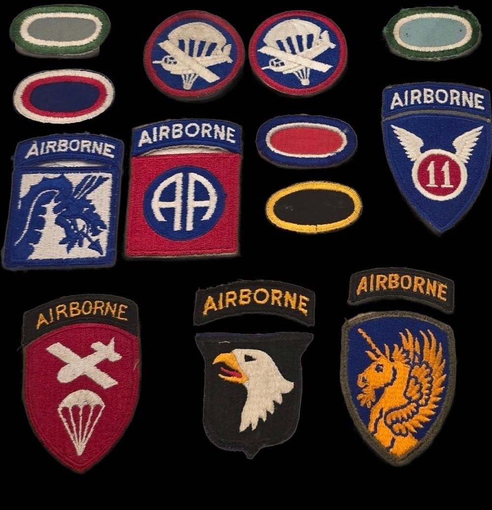Lot 33: WWII Airborne Patches and Ovals - 541st, 511th