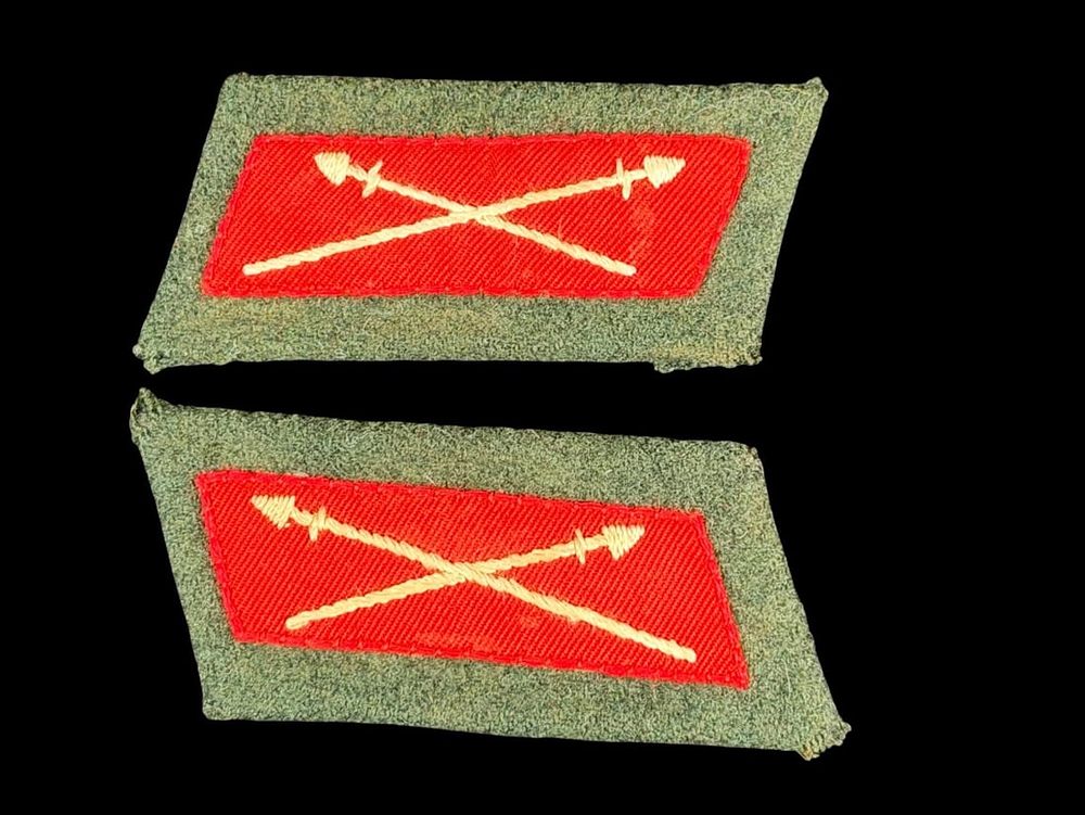 Lot 71: SCARCE WWII Osttruppen Don Cossack Kragenspiegel
