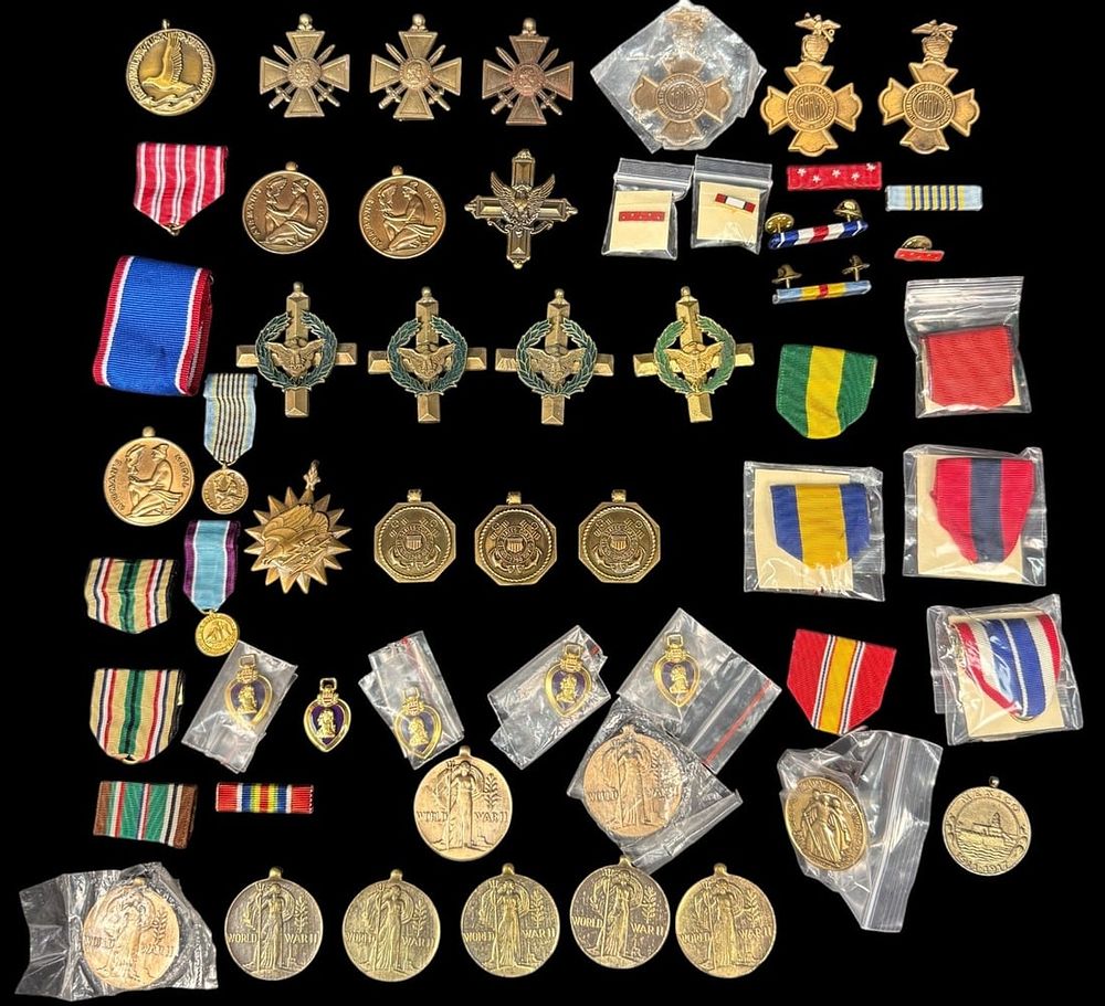 Lot 73: LARGE LOT: U.S. Medal Planchets - AF Cross, DFC