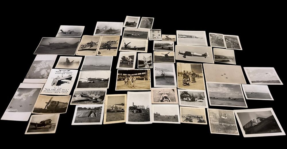 Lot 77: WWII Photo Group with 727th Bomb Squadron "Box