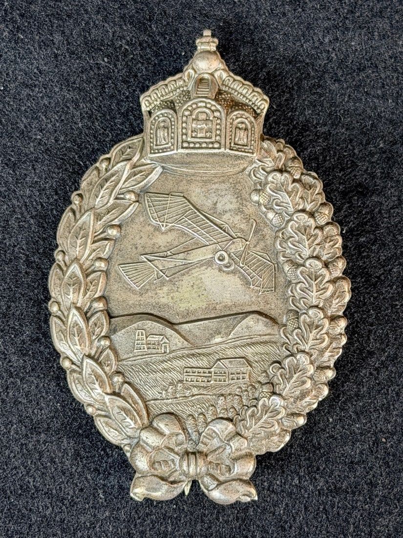 Lot 85: WWI Imperial German Prussian Pilot's Badge