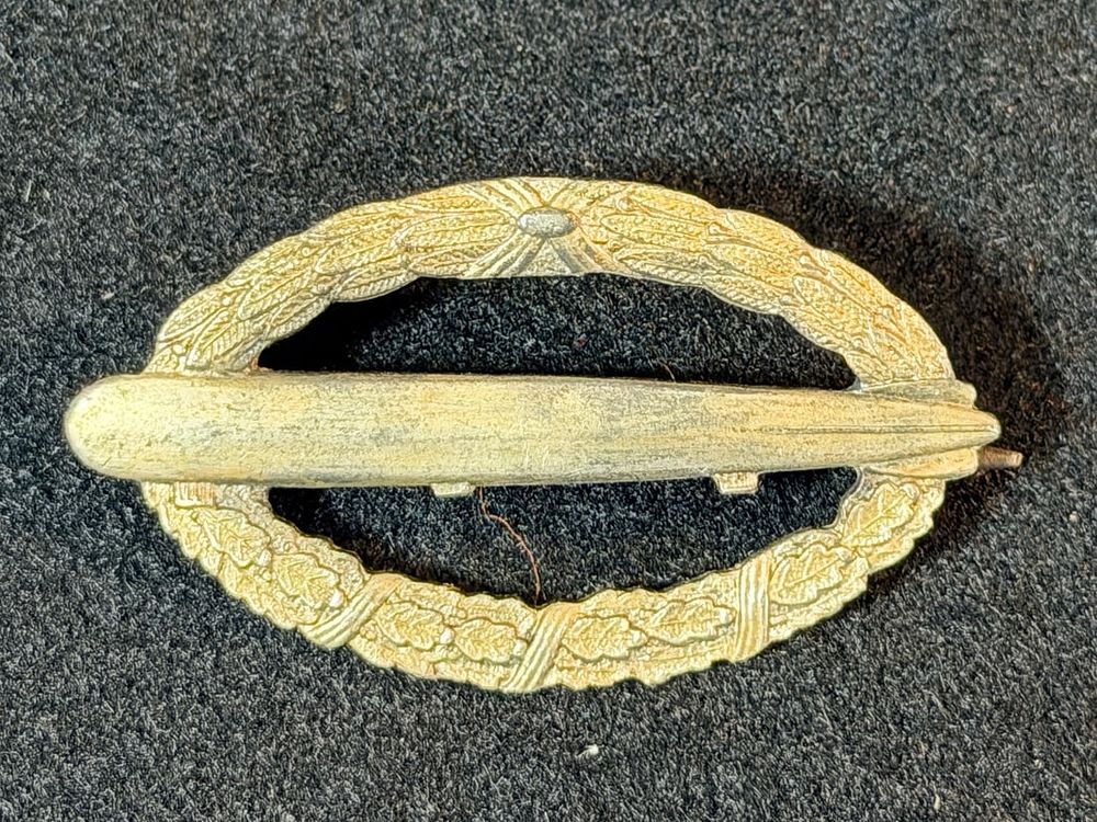 Lot 91: Imperial German Army Airship Commemorative Badge