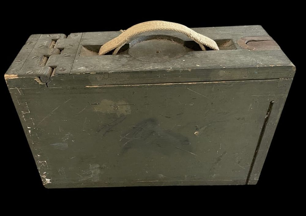 Lot 135: U.S. Browning M1917A1 .30 Caliber Wooden Ammunition Chest