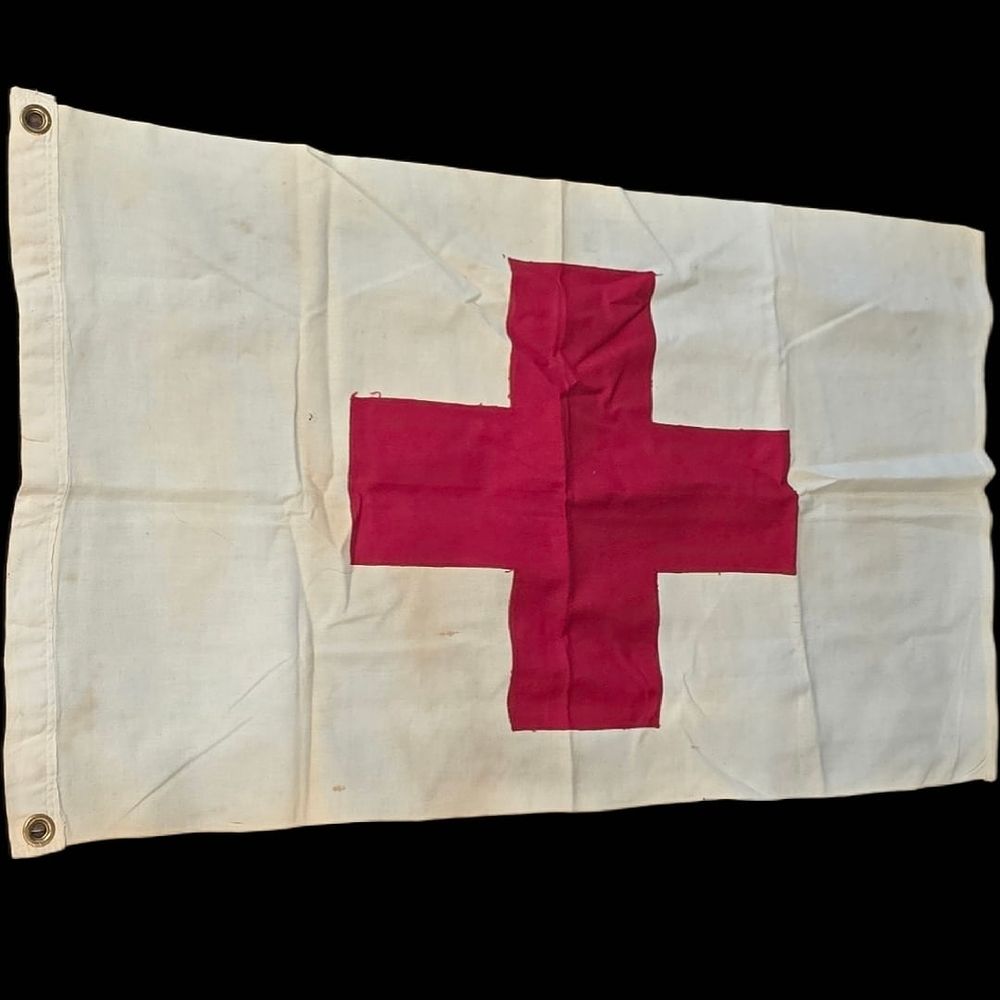 Lot 186: WWII-Era Red Cross Medical Marker Flag, 36x21